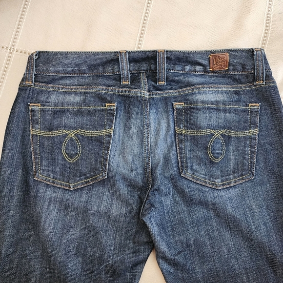 Lucky Brand size 12 / 31 reg inseam vintage denim wide flare leg - Picture 3 of 12